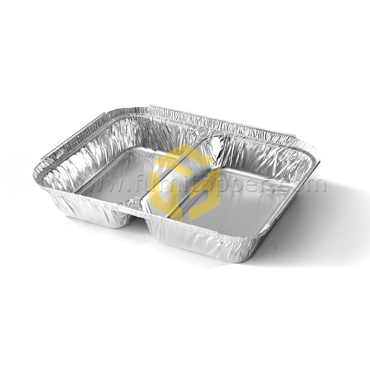 在飞行中食物砂锅铝箔餐盒